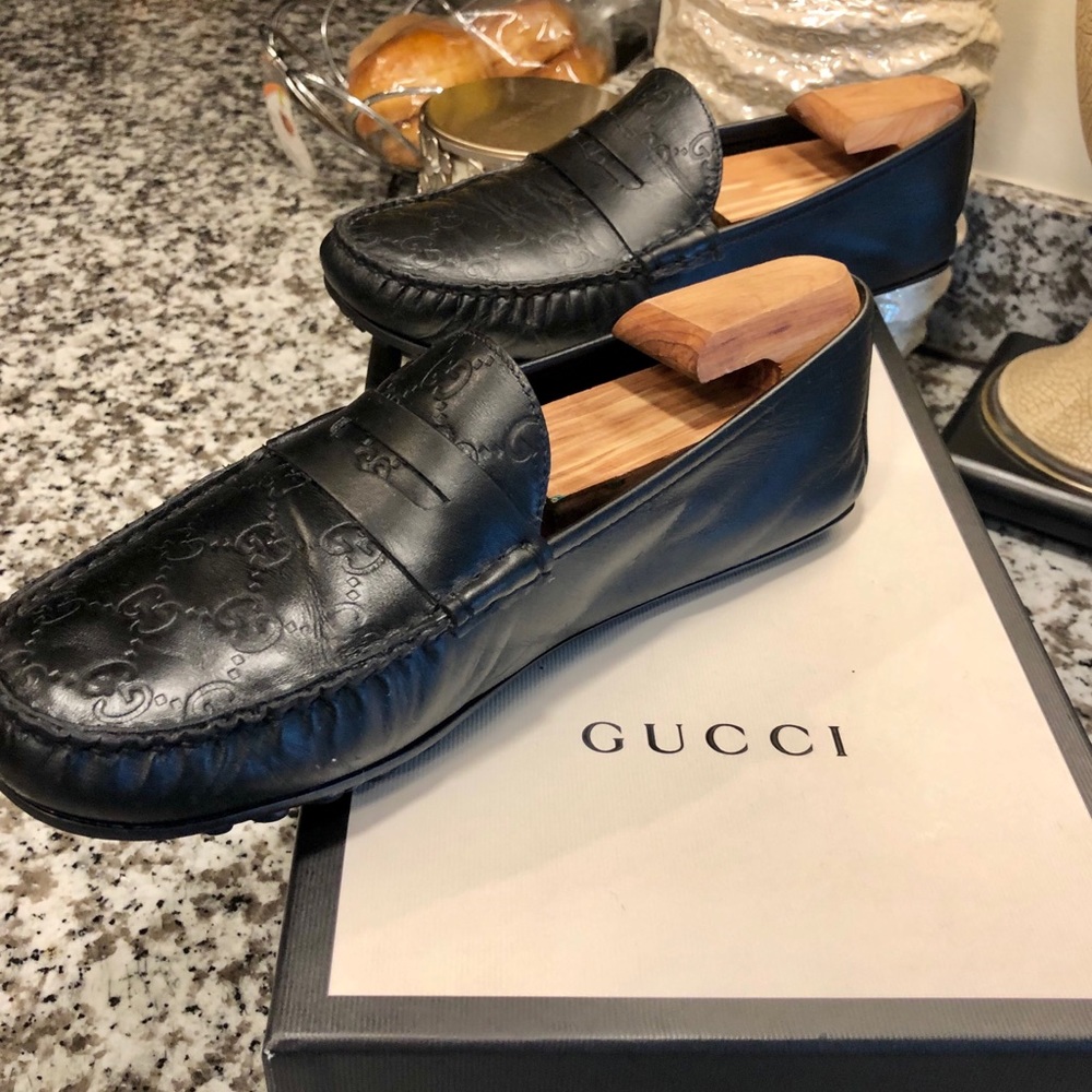 Men’s Black Gucci Loafers - Picture 4 of 7